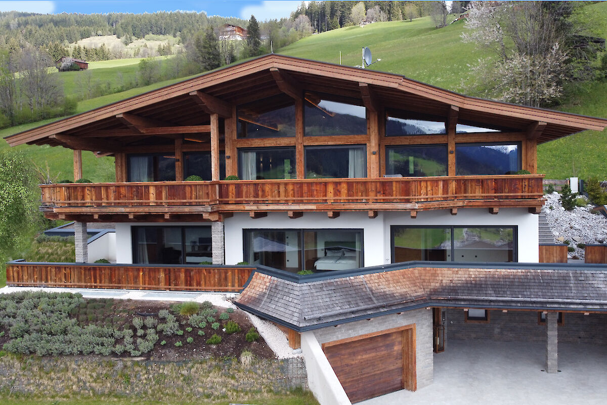 Luxury new country house building in Kirchberg on the sunny side