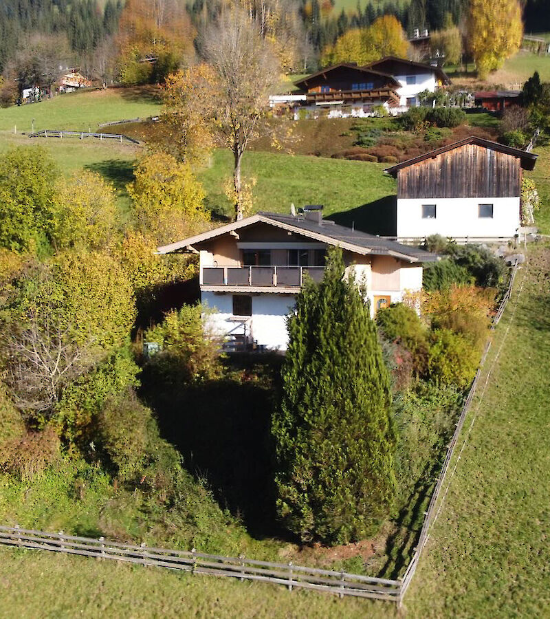 Chalet auf der Sonnseite von Kitzbühel in Panoramalage 