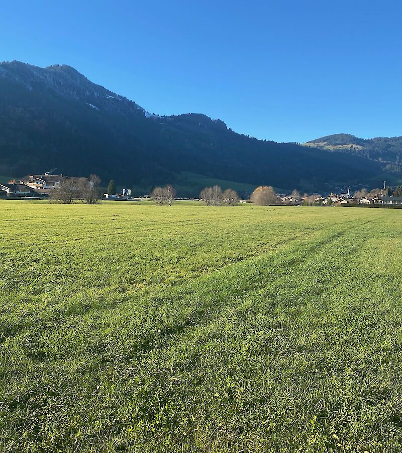 Building plot in an absolutely fantastic location near a golf course
