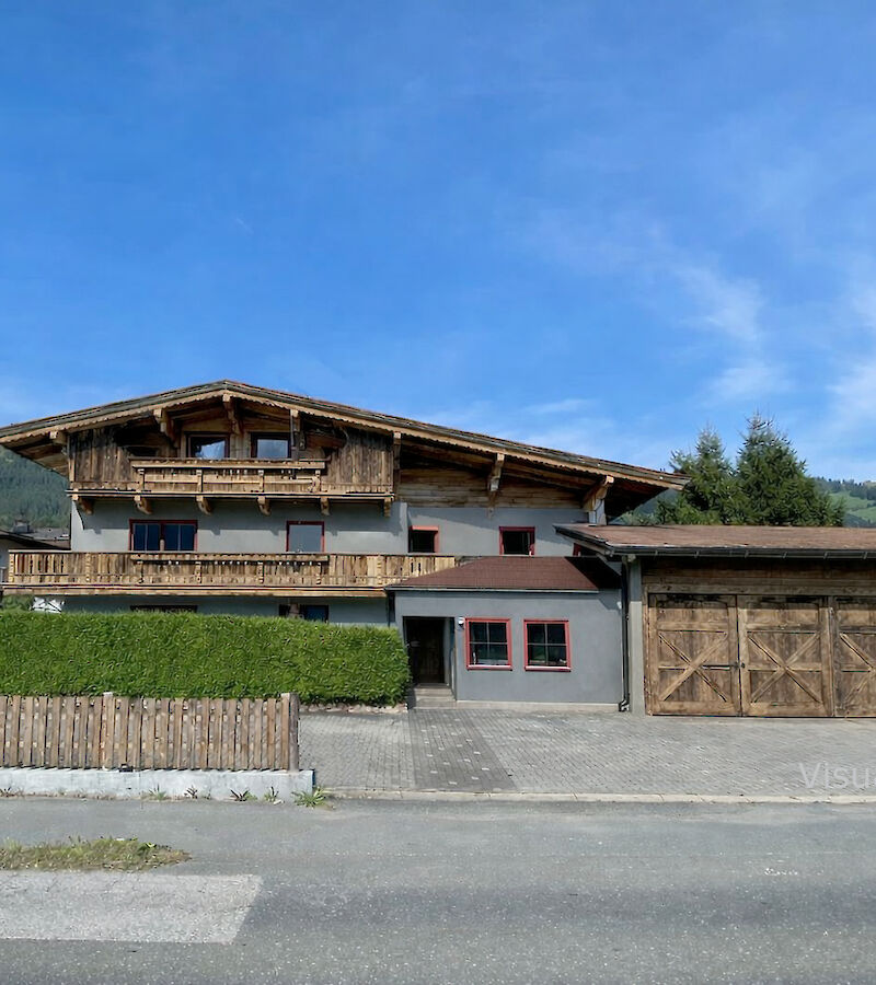 Mehrfamilienhaus mit 4 Wohnungen und großer Garage - Lager - Werkstätte