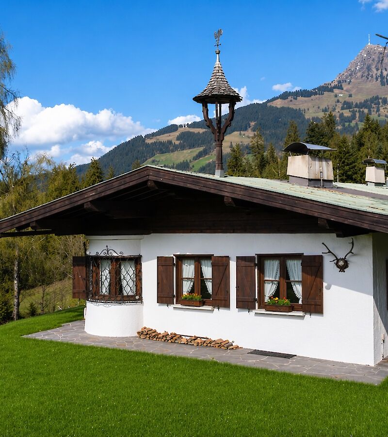 Secondary residence in a panoramic location at Schwarzsee in Kitzbuehel