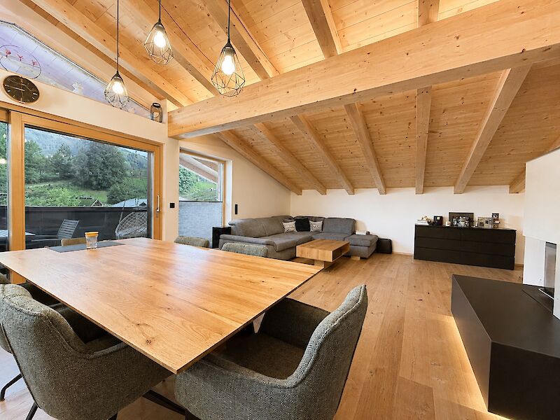 Dachgeschosswohnung in sehr zentraler Lage von Kirchberg