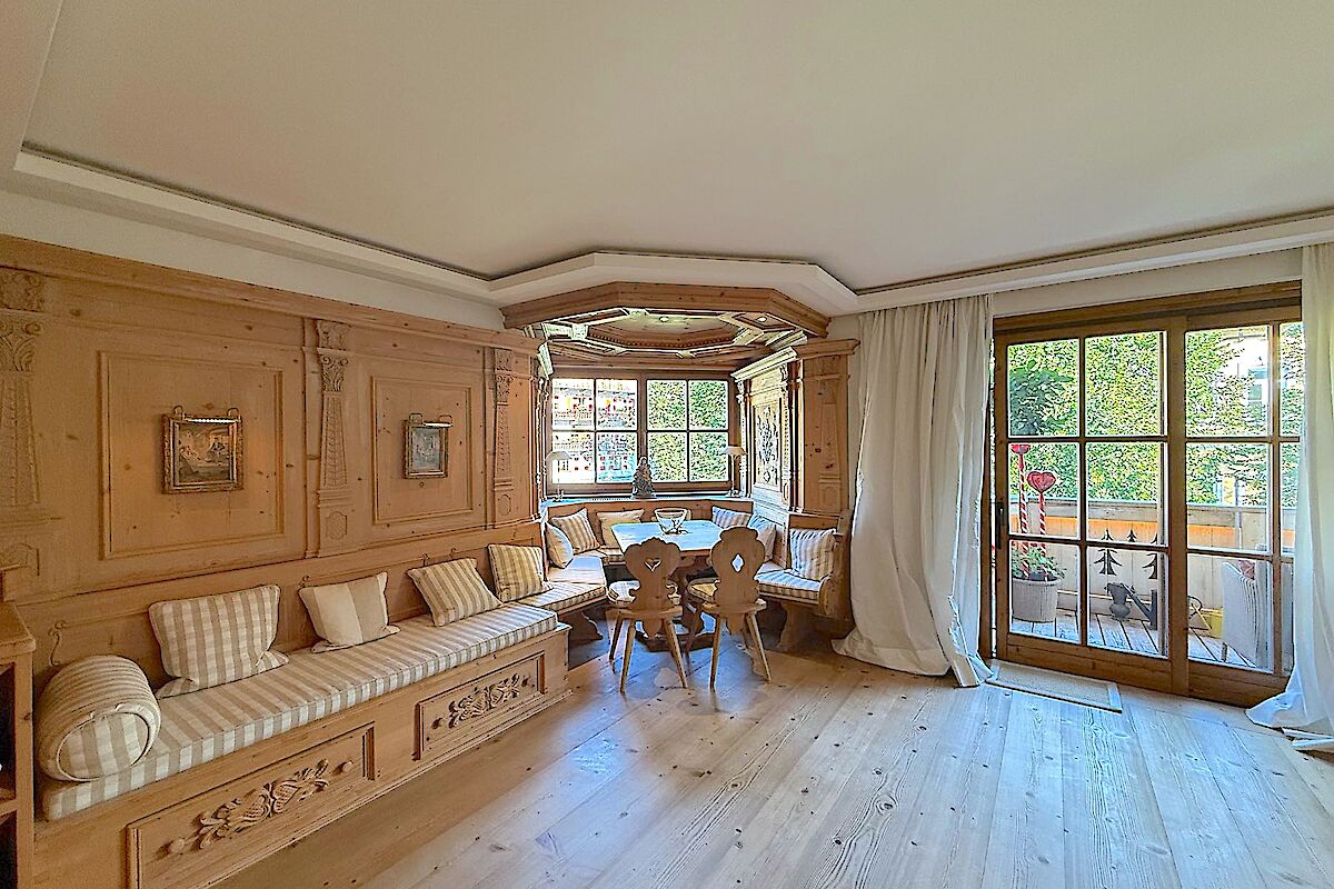 Elegante Drei-Zimmer-Wohnung im Herzen von Kitzbühel